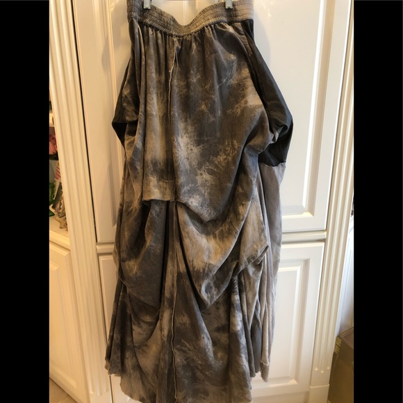 💙TLA bohemian pinned up tiered hem distressed full long maxi skirt - Picture 4 of 14